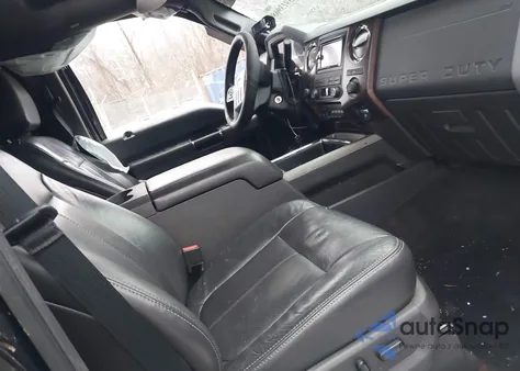 2012 Ford F-250 Lariat z USA, uszkodzony, nr VIN 1FT7W2BT3CEC90533